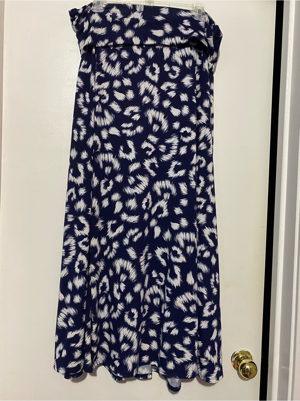 LuLaRoe Navy and White Abstract Print Maxi Skirt
